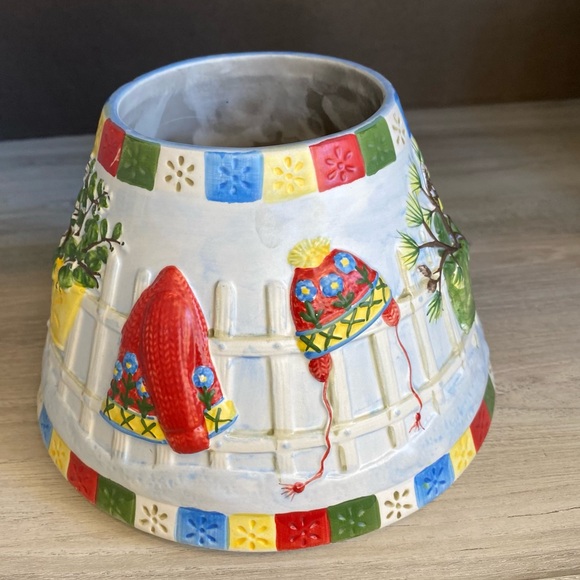 Yankee Candle Large Jar Shade Topper - Holiday Décor - Christmas Sweater Weather - Picture 4 of 8